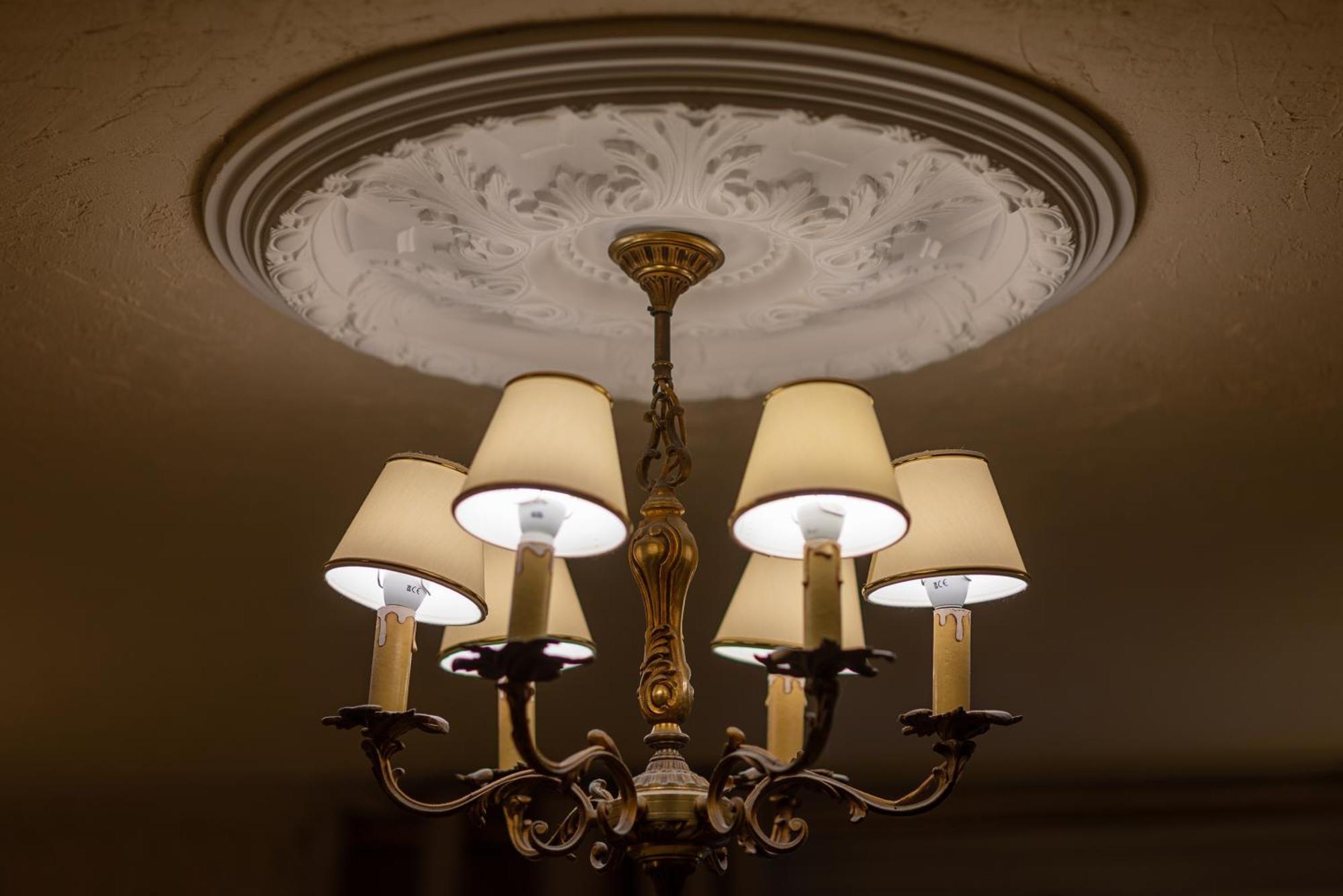 Hotel Boutique Saint-Louis Лизьё Экстерьер фото