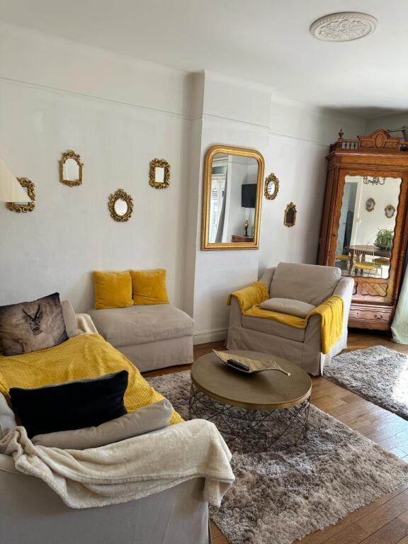 Hotel Boutique Saint-Louis Лизьё Экстерьер фото